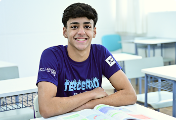 Escola SEB Dom Bosco Ahú. Curitiba - PR. Tradição aprovada.