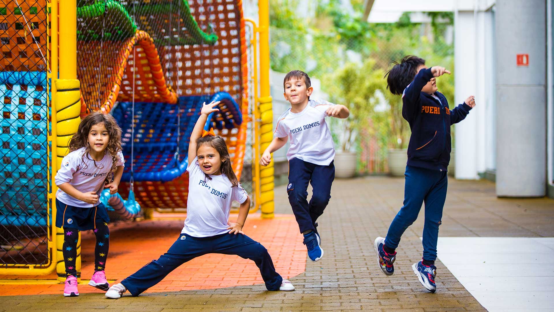 Escola Bilíngue Pueri Domus: educação infantil